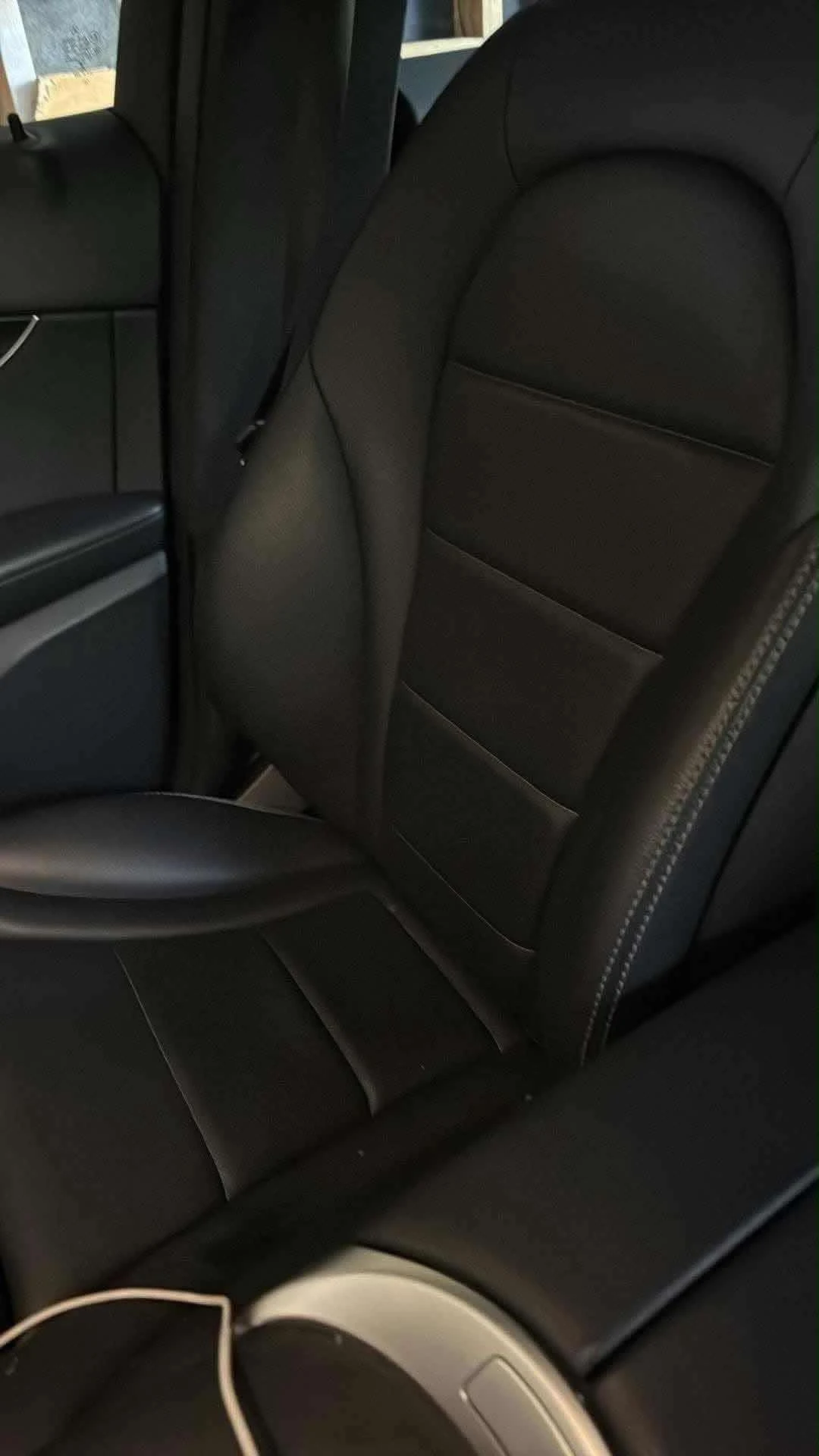 Mercedes-Benz GLC 300  * CARFAX * ОПЦИЯ ЗА ФИНАНСИРАНЕ, снимка 5 - Автомобили и джипове - 56194150