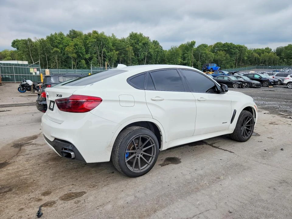 BMW X6 XDRIVE50I M PKG| SOFT CLOSE| ОБДУХ| HUD| HARMAN, снимка 6 - Автомобили и джипове - 56208936