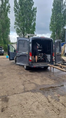Ford Transit 2.0 2.2, снимка 2
