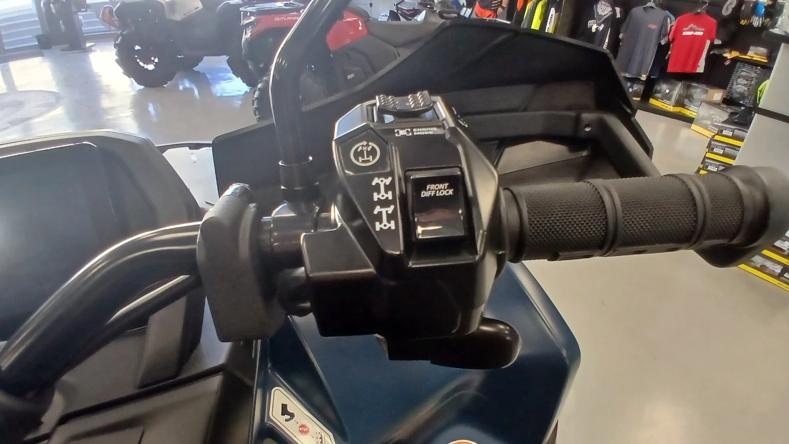Can-Am Outlander LIMITED 1000R MAX - изображение 9