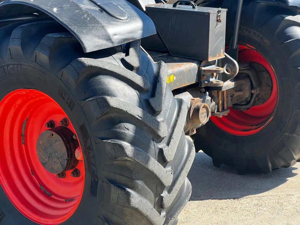 Телескопичен товарач Bobcat TL34.65HF, снимка 10 - Селскостопанска техника - 56328522