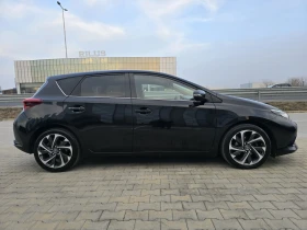 Обява за продажба на Toyota Auris 1.6D4D Facelift ~16 990 лв. - изображение 2