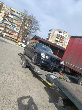 Mercedes-Benz E 240 Газ, снимка 2