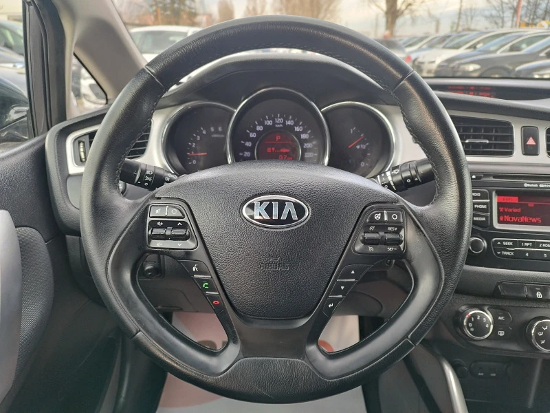 Kia Ceed 1.6CRDI 128k.sAUT, снимка 10 - Автомобили и джипове - 44138728