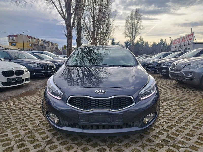 Kia Ceed 1.6CRDI 128k.sAUT, снимка 2 - Автомобили и джипове - 44138728