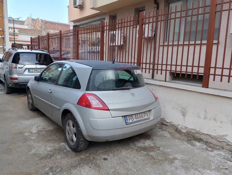 Renault Megane, снимка 2 - Автомобили и джипове - 49537092