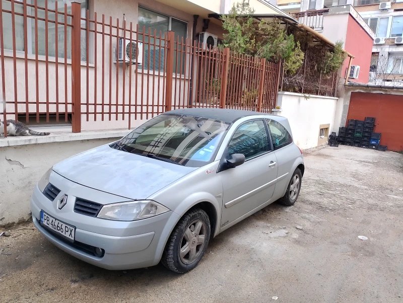 Renault Megane, снимка 1 - Автомобили и джипове - 49537092