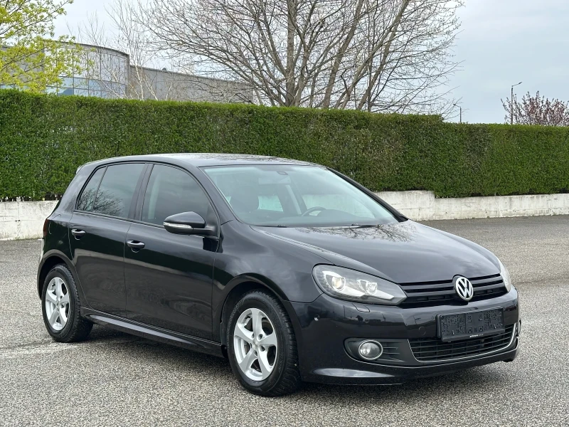 VW Golf 1.6TDI R-Line, снимка 7 - Автомобили и джипове - 52729753