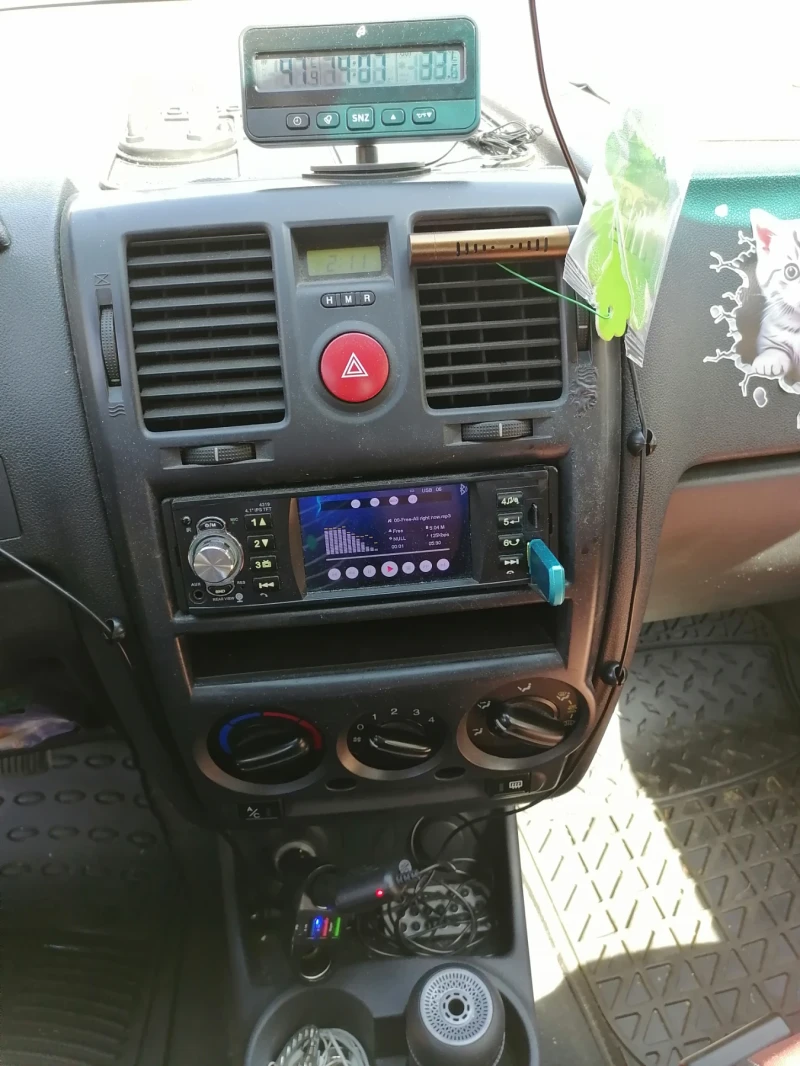 Hyundai Getz, снимка 12 - Автомобили и джипове - 49997338
