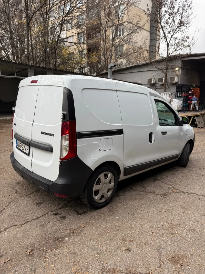 Dacia Dokker, снимка 5 - Автомобили и джипове - 52553817