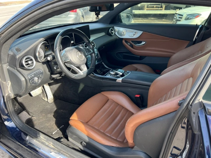Mercedes-Benz C 43 AMG 4maTIC* AMG Pack* HARMAN/KARDON* ПОДГРЕВ, снимка 10 - Автомобили и джипове - 53342532