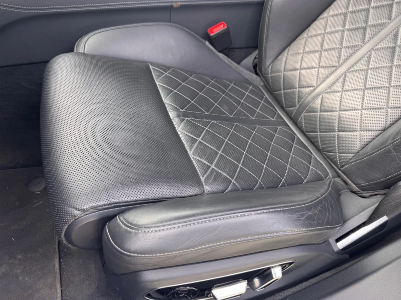 Audi A8 (4NC/4NL)(11.2021->), снимка 15 - Автомобили и джипове - 53565177