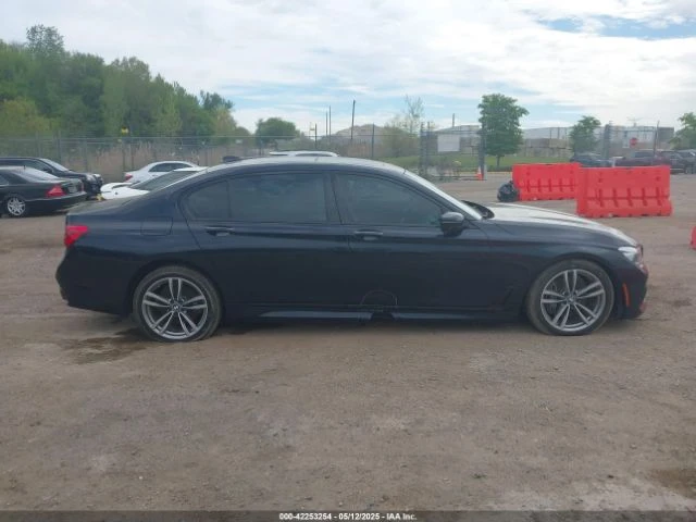 BMW 740 M* SPORT* ДИГИТАЛНО* ТАБЛО* ДИСТРОНИК* 360КАМЕРА*  - изображение 5