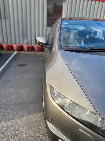 Honda Civic 8, снимка 3 - Автомобили и джипове - 53097361