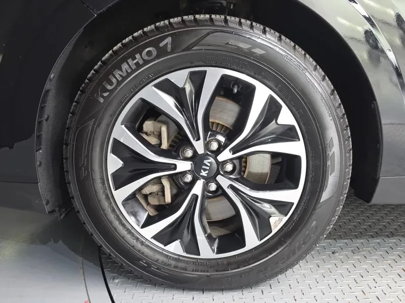 Kia Carnival Diesel 9-Seater Prestige | Mobile.bg � ����������� 5