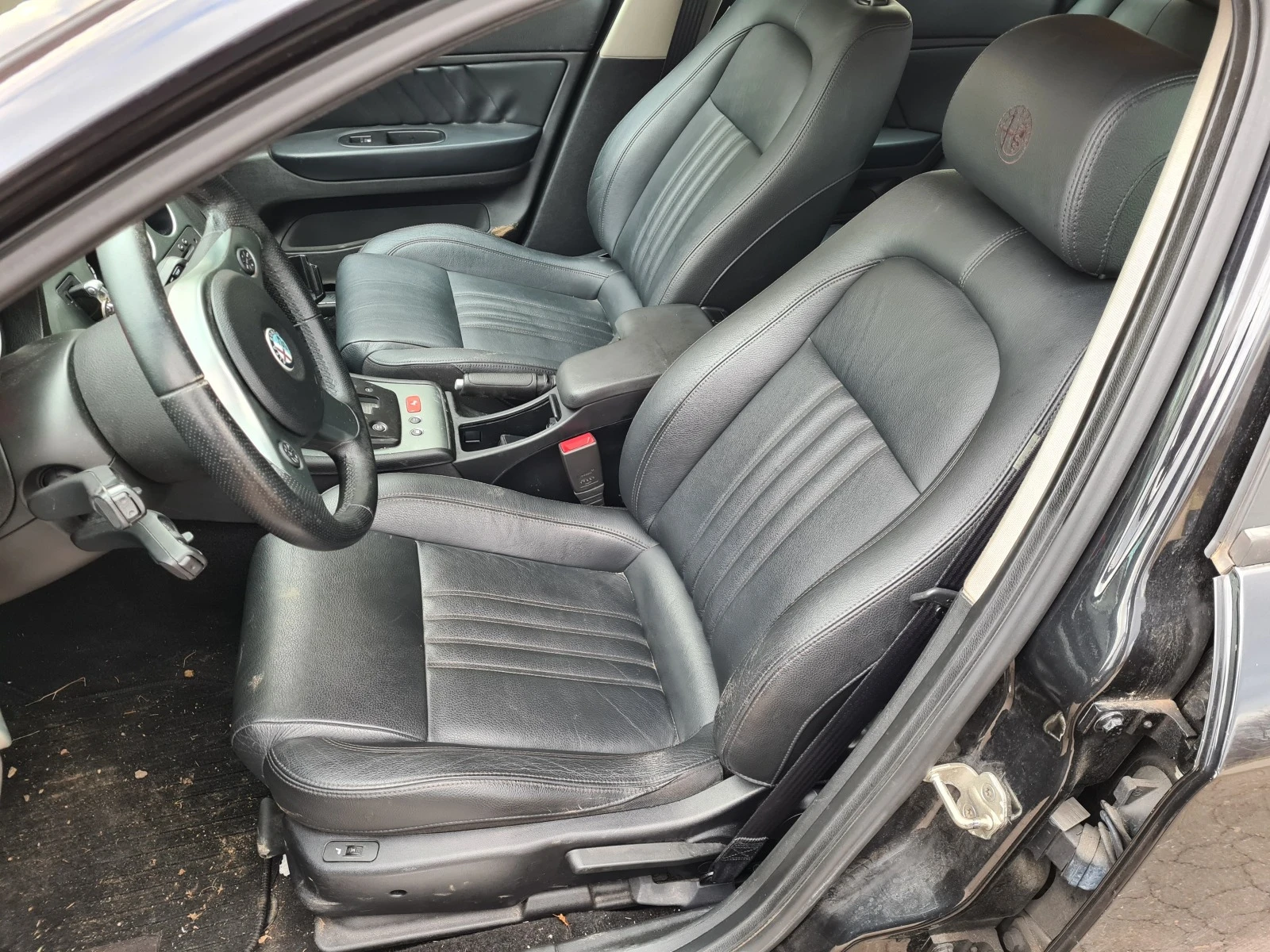 Alfa Romeo 159 sportwagon 2.4JTDm 200к.с автомат | Mobile.bg — изображение 11