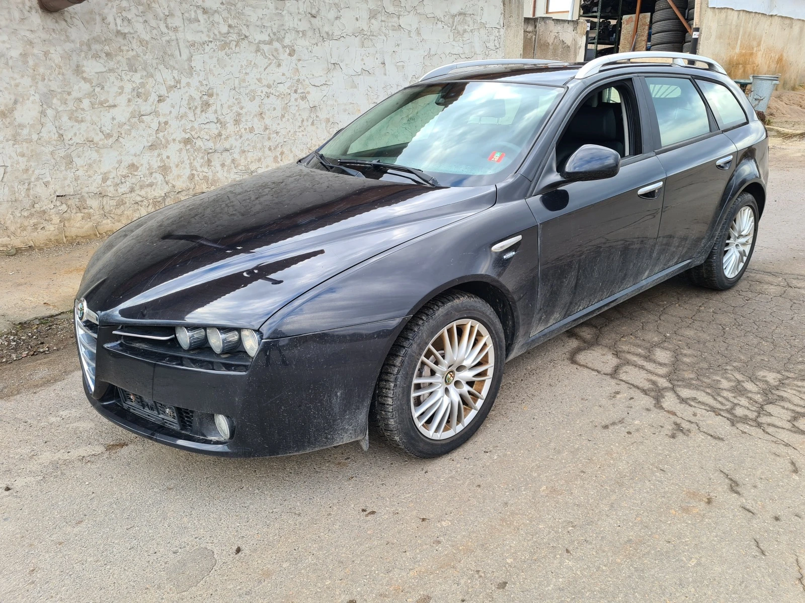 Alfa Romeo 159 sportwagon 2.4JTDm 200к.с автомат - изображение 3