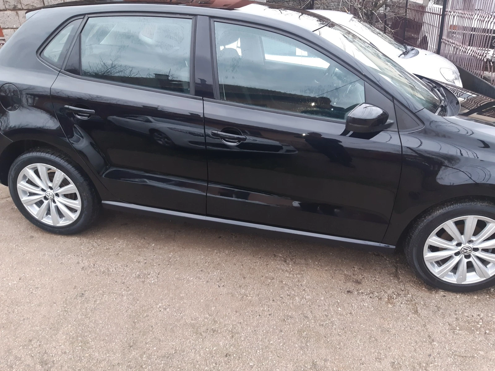 VW Polo 1.6TDI   EURO5A - изображение 9