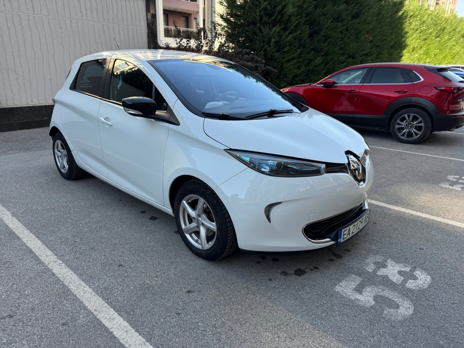 Renault Zoe 22kw / 88к.с. - изображение 8