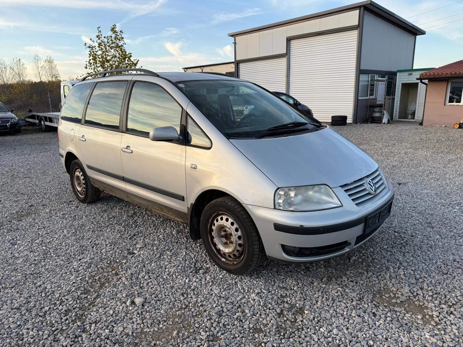 VW Sharan 1.9TDI-116PS - изображение 3