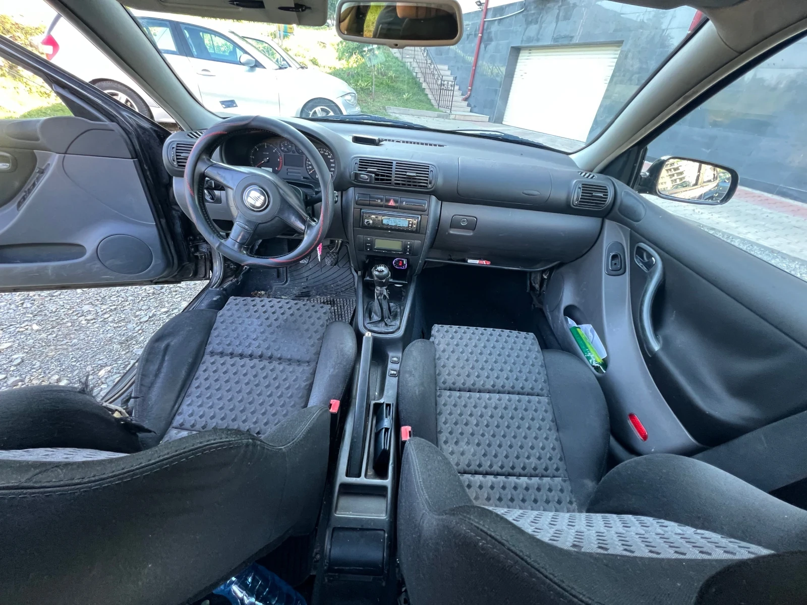 Seat Leon  - изображение 10