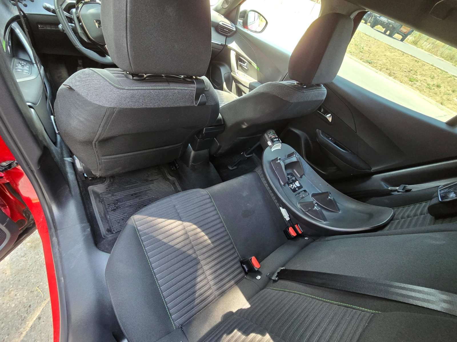 Peugeot 2008 Facelift 22000км - изображение 5