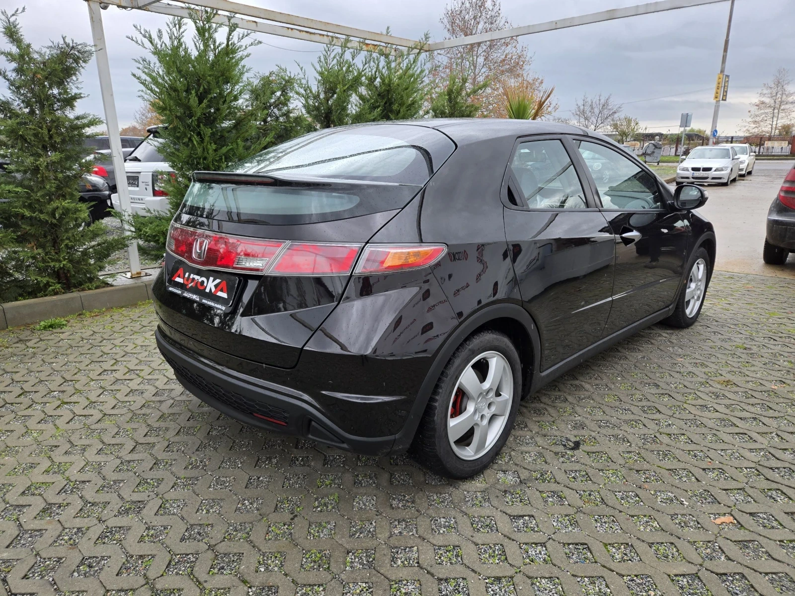 Honda Civic 1.4i-83кс= 6СКОРОСТИ= 188.000км= ПАРКТРОНИК - изображение 3