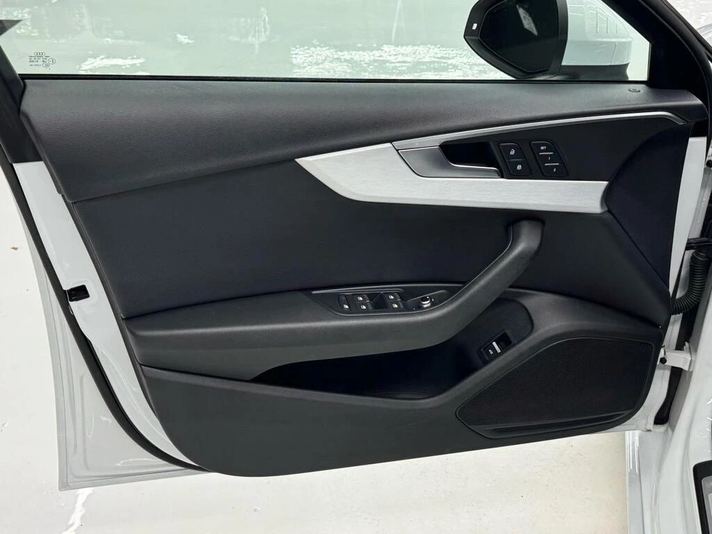 Audi A4 * S LINE| NAV| BACKUP| CARPLAY| SUNROOF| DRIVE SEL | Mobile.bg � ����������� 7