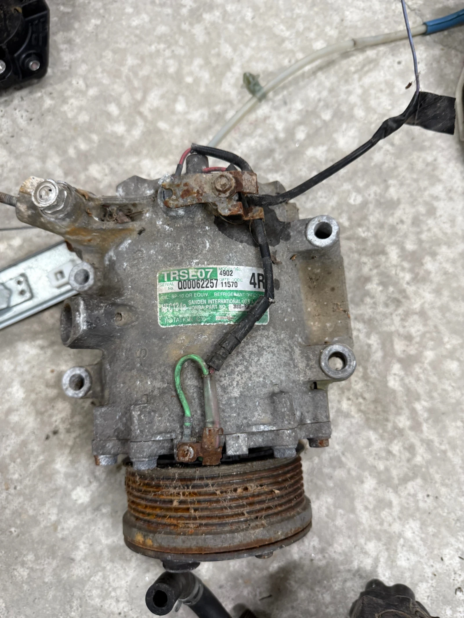 Honda Civic 8, снимка 13 - Автомобили и джипове - 54575307