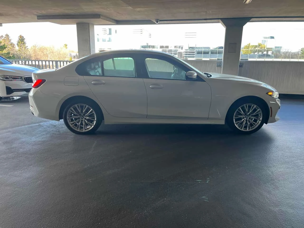 BMW 330 * xDrive * CARFAX * ПРЕДСТАВИТЕЛСТВО * КЛИП, снимка 3 - Автомобили и джипове - 53995076