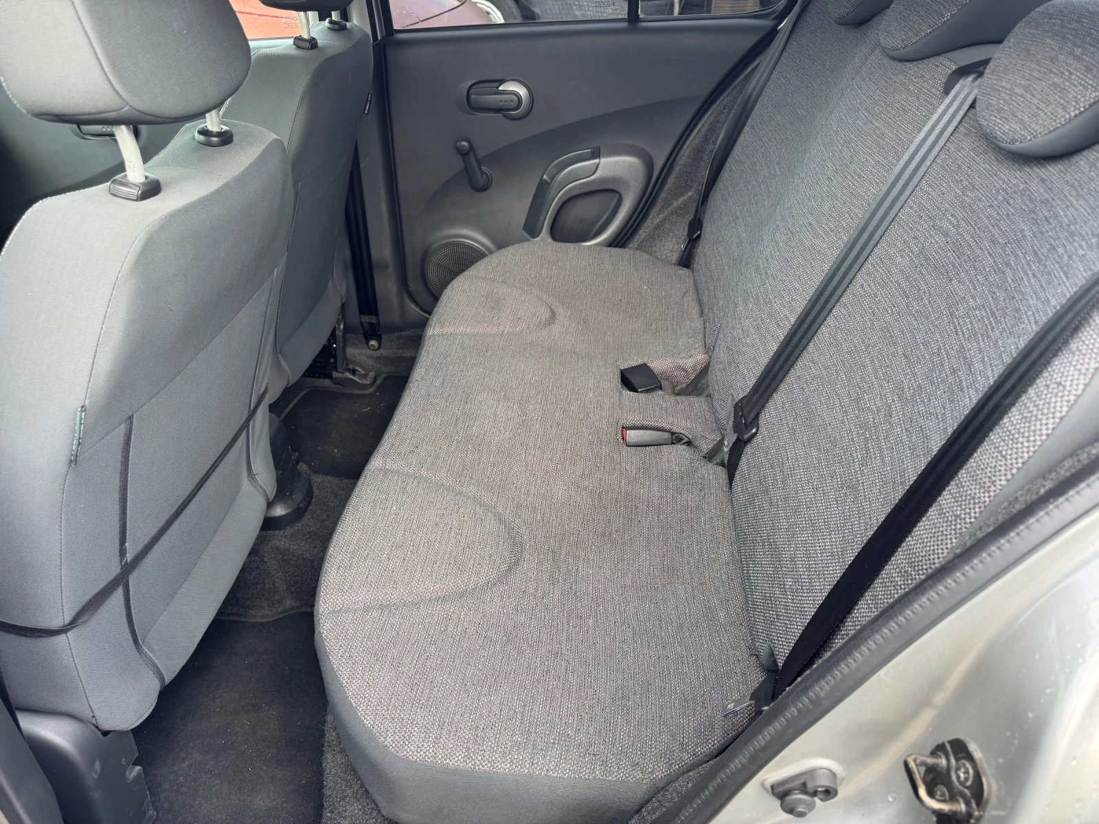 Nissan Micra 1.2i, снимка 10 - Автомобили и джипове - 54093177