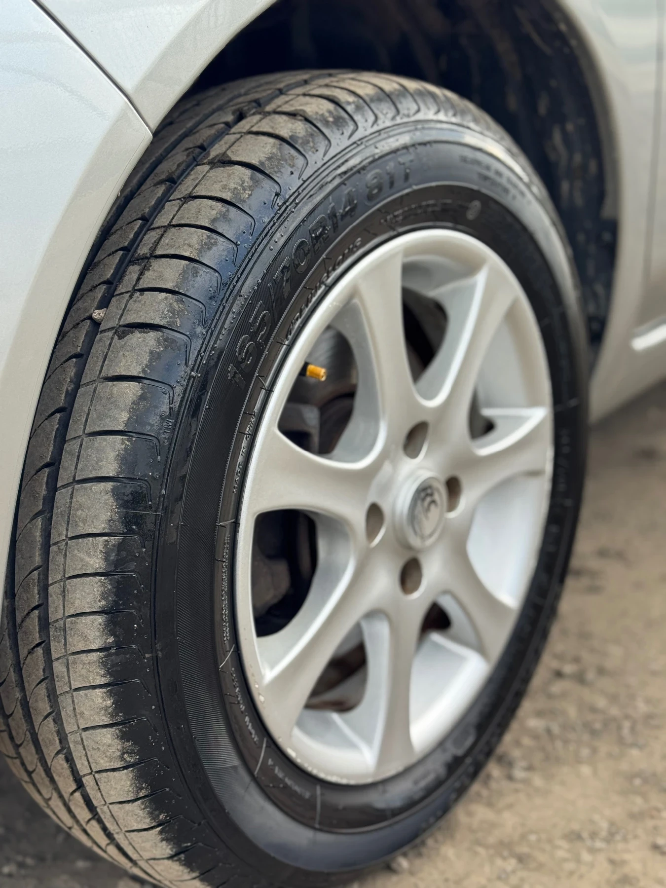 Nissan Micra 1.2i, снимка 7 - Автомобили и джипове - 54093177