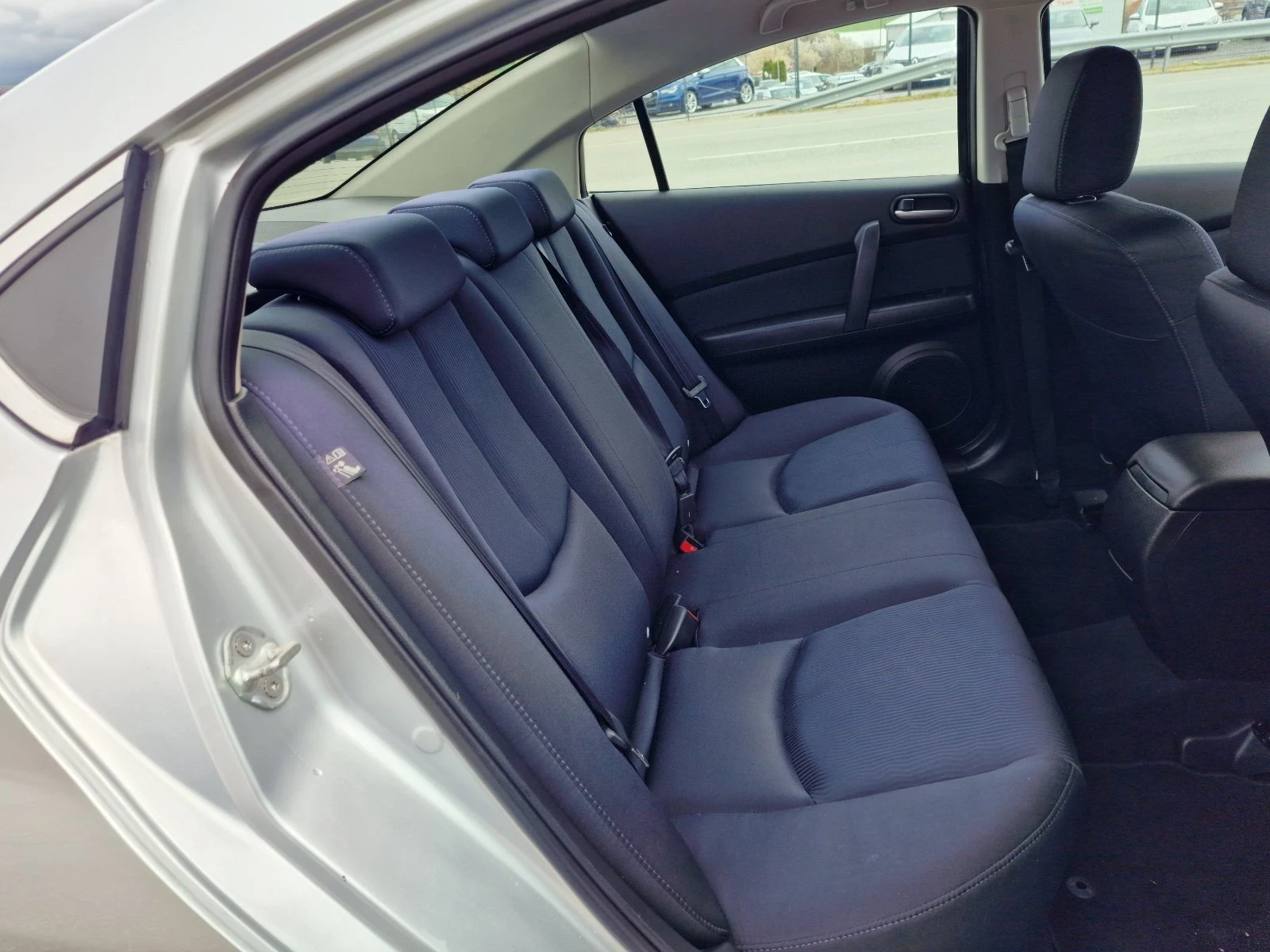 Mazda 6 1.8I-120к.с NOVA, снимка 12 - Автомобили и джипове - 54097087