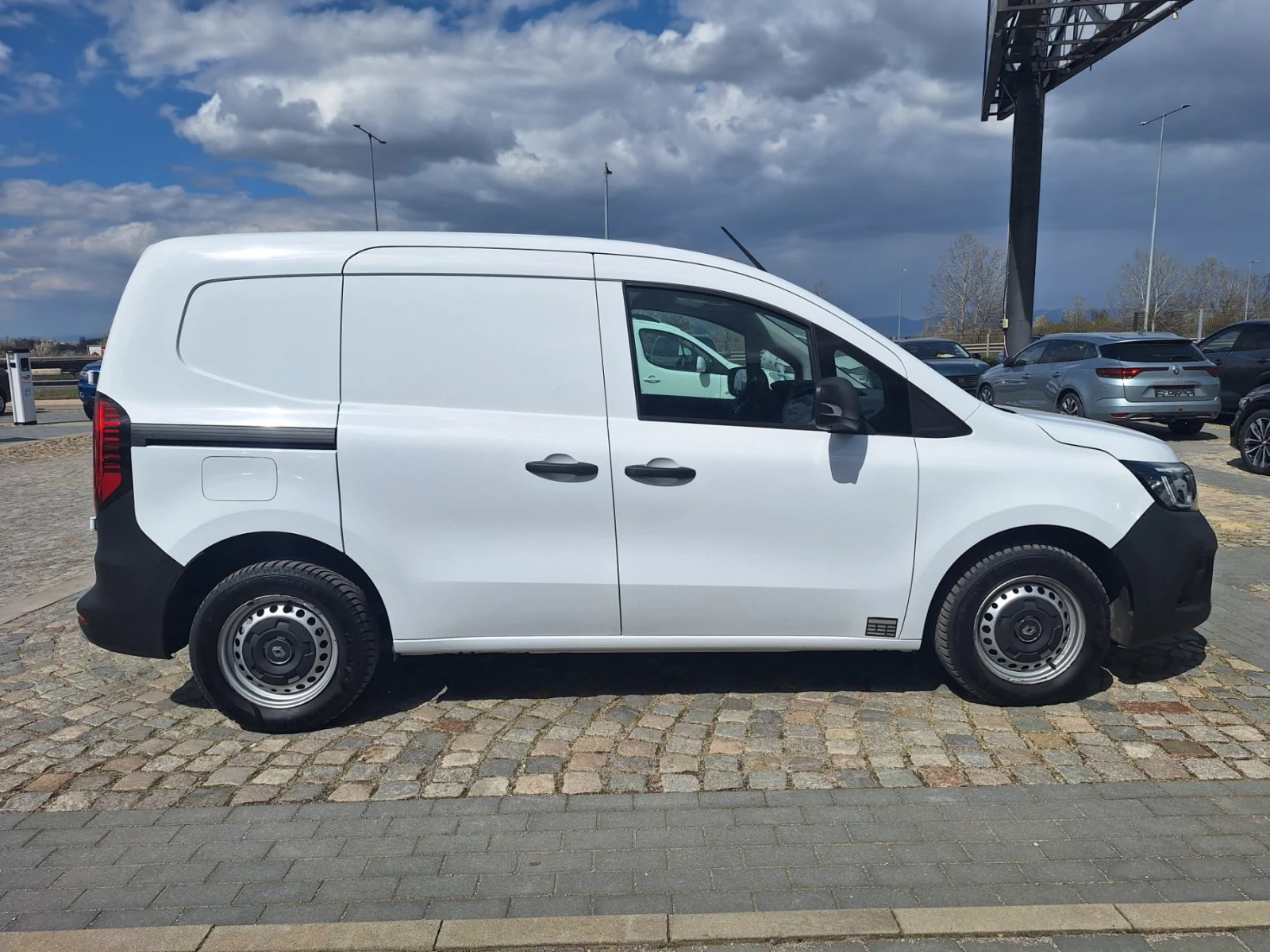 Renault Kangoo VAN 1+ 1 N1 dCi 95 к.с., снимка 8 - Автомобили и джипове - 54148262