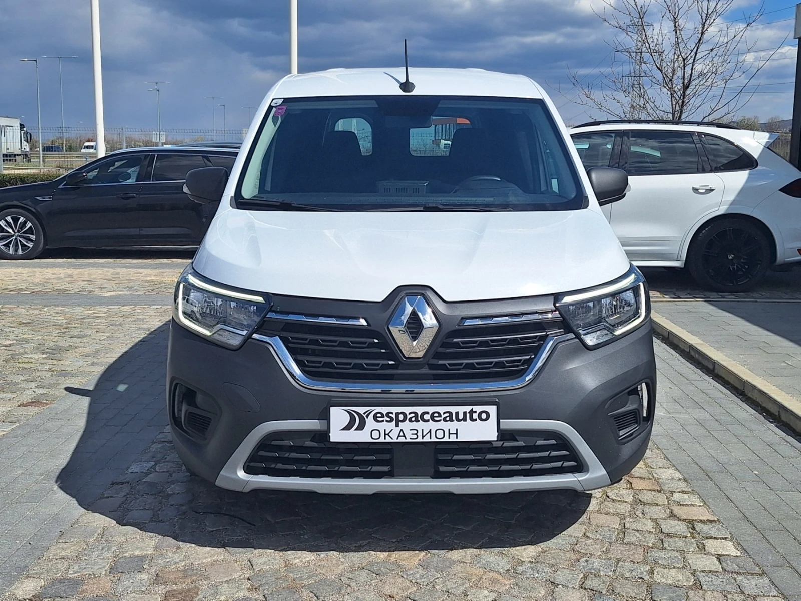 Renault Kangoo VAN 1+ 1 N1 dCi 95 к.с., снимка 2 - Автомобили и джипове - 54148262