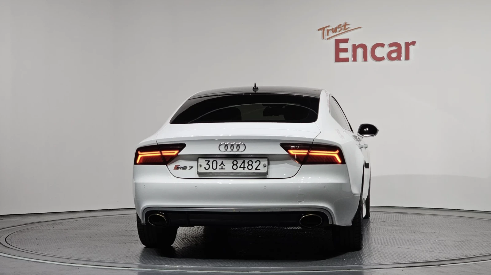 Audi A7 RS7 Пакет/ КАМЕРА / ШИБИДАХ /, снимка 4 - Автомобили и джипове - 54542154