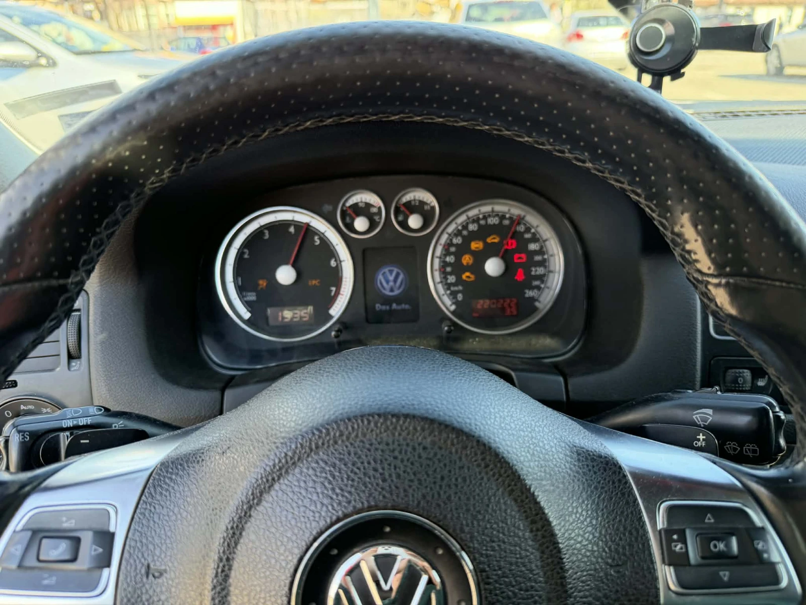 VW Golf GTI Exclusive 6 скорости, снимка 13 - Автомобили и джипове - 54659463