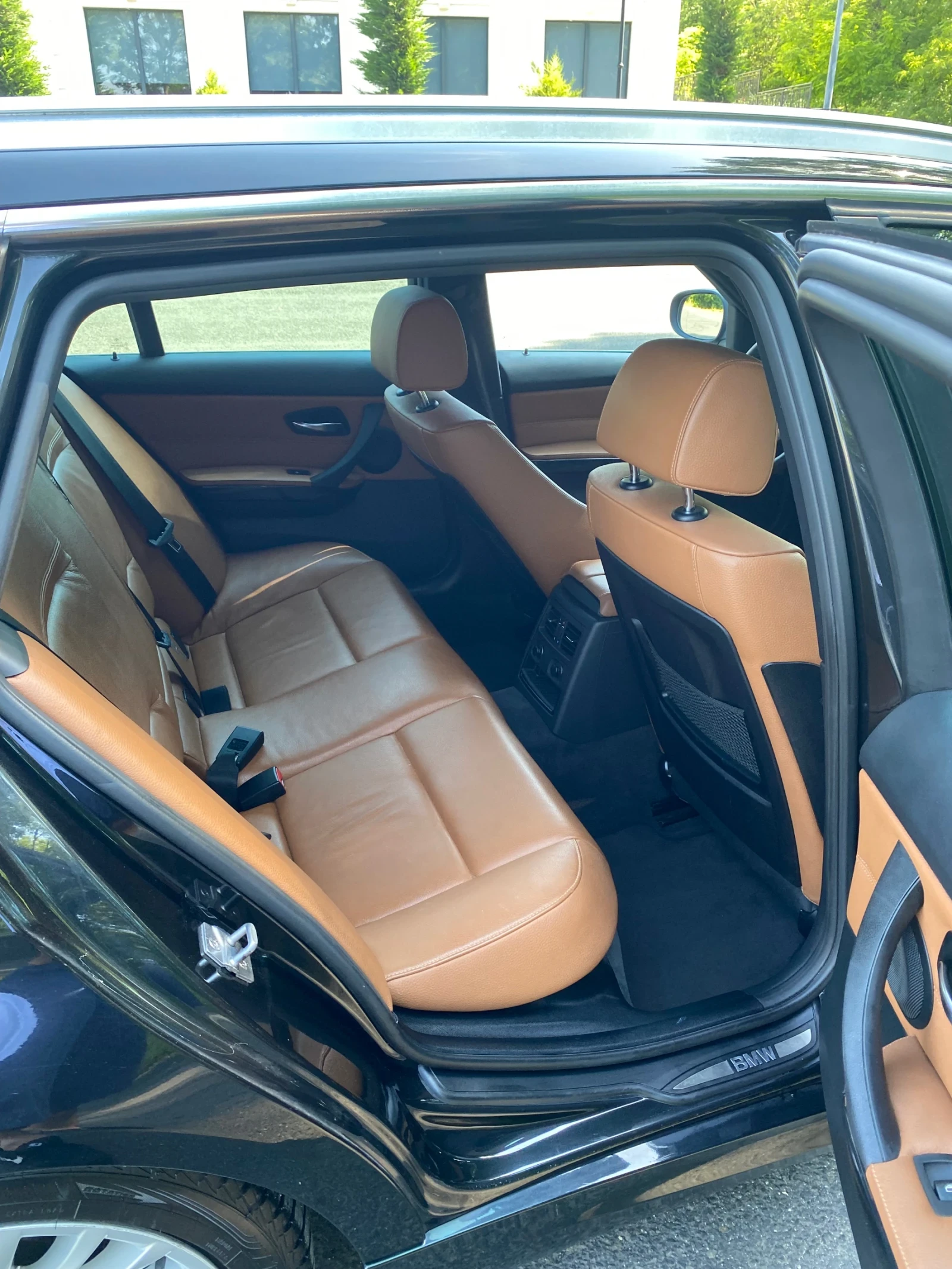 BMW 320, снимка 12 - Автомобили и джипове - 54747216