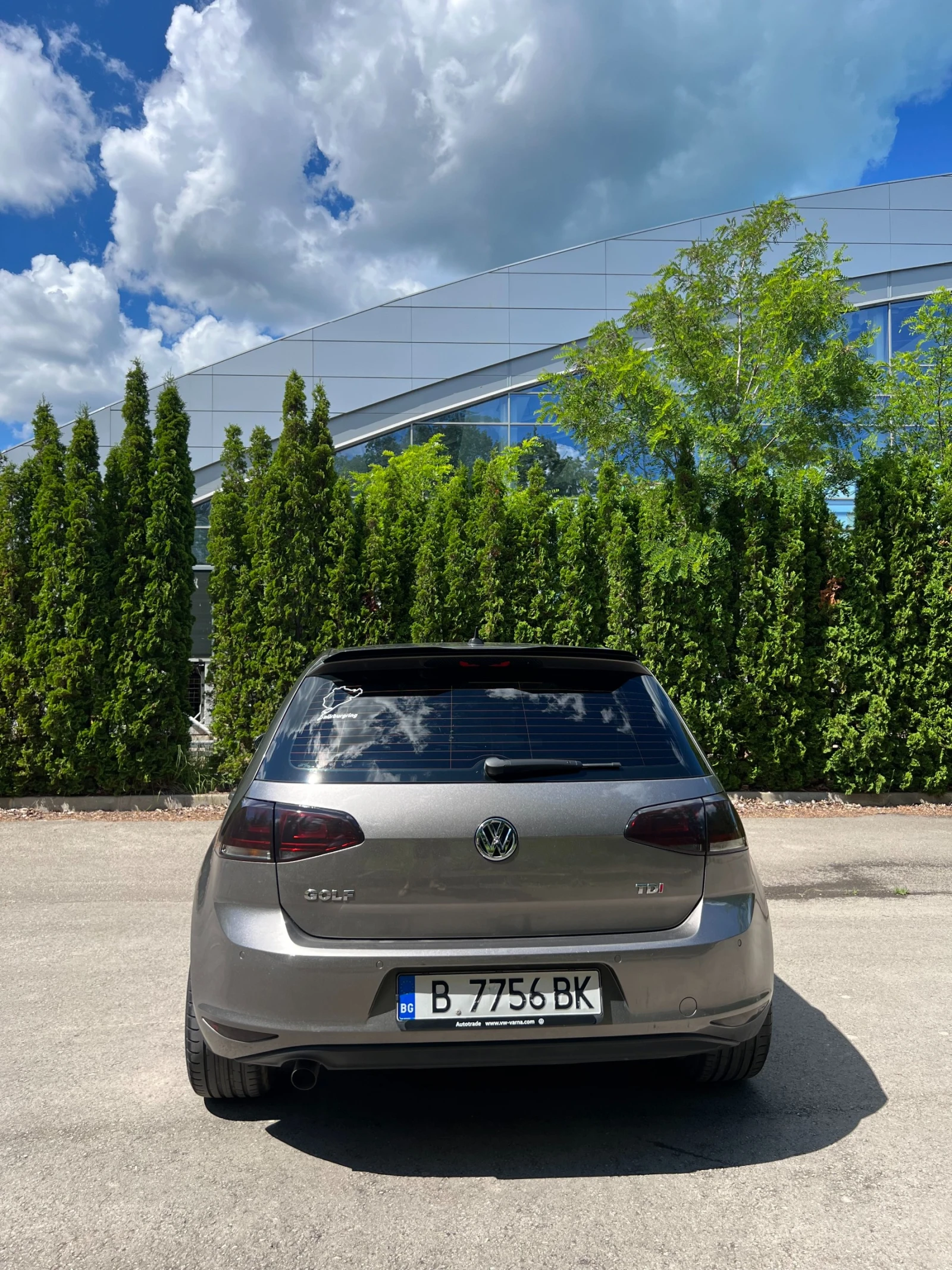 VW Golf 1.6 TDI, снимка 6 - Автомобили и джипове - 54902855