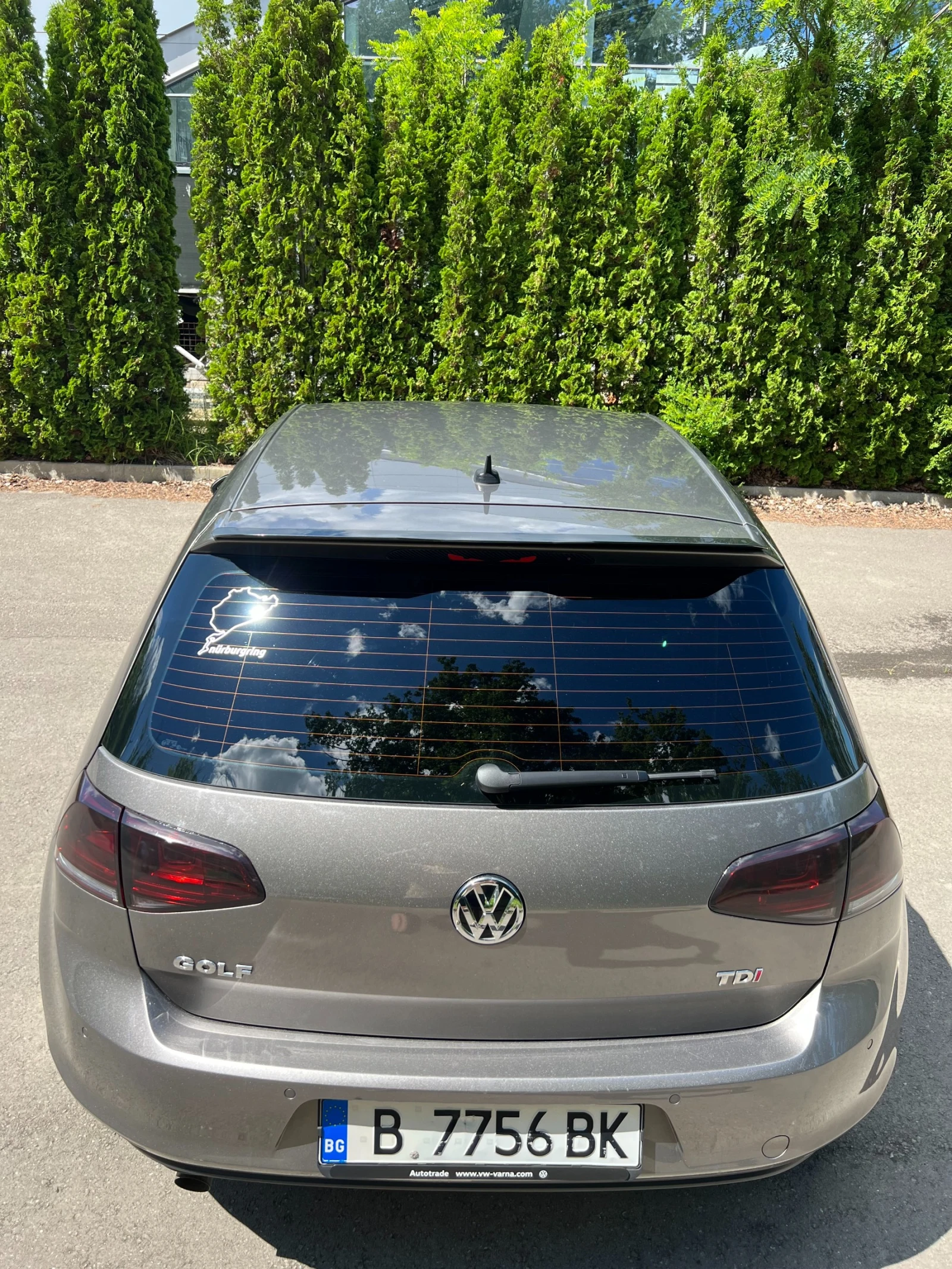 VW Golf 1.6 TDI, снимка 4 - Автомобили и джипове - 54902855