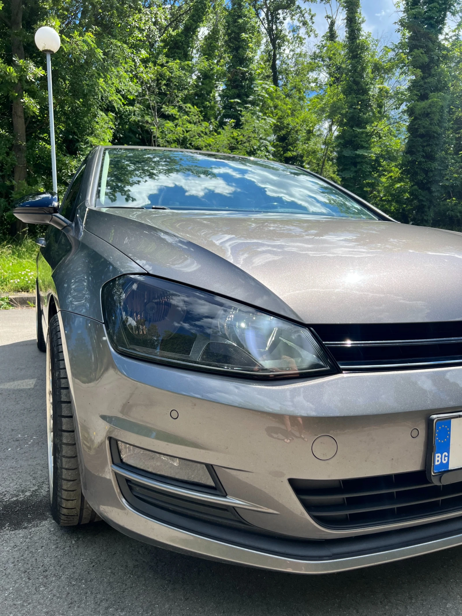 VW Golf 1.6 TDI, снимка 9 - Автомобили и джипове - 54902855