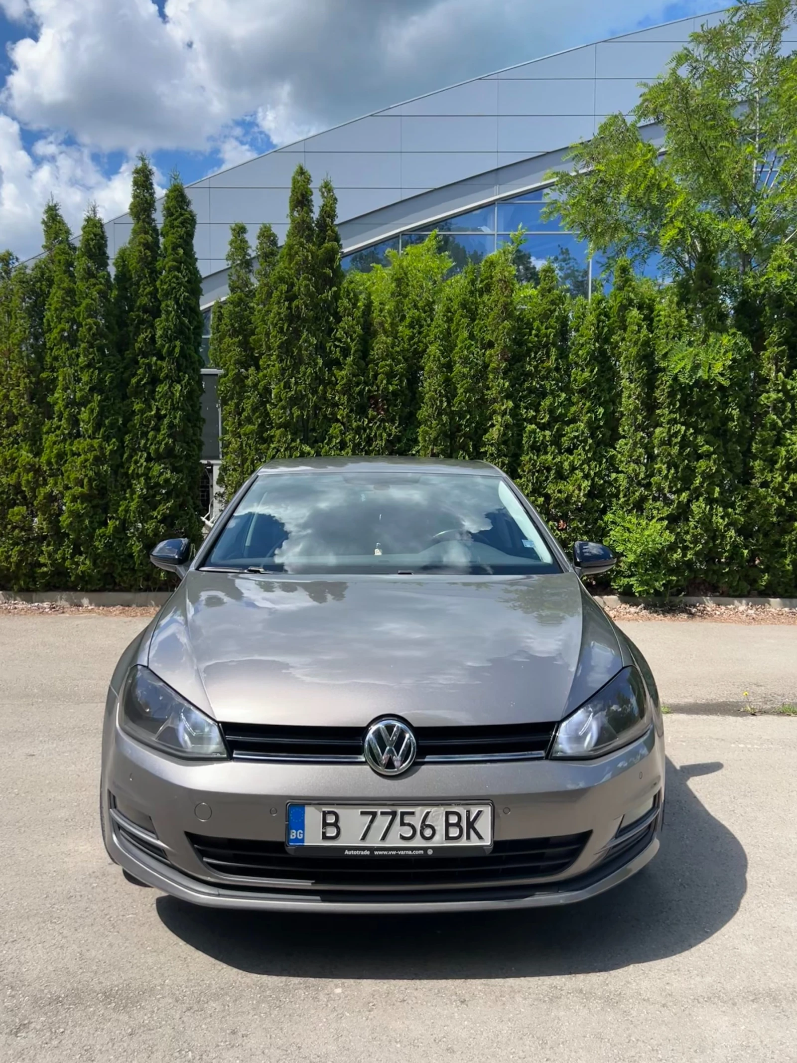 VW Golf 1.6 TDI, снимка 2 - Автомобили и джипове - 54902855