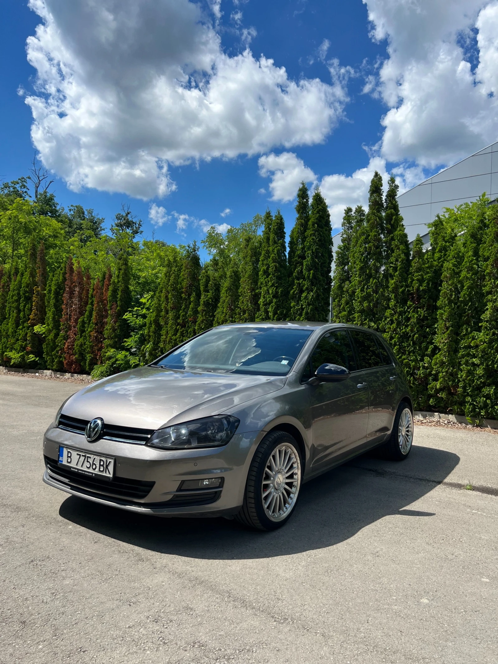 VW Golf 1.6 TDI, снимка 3 - Автомобили и джипове - 54902855