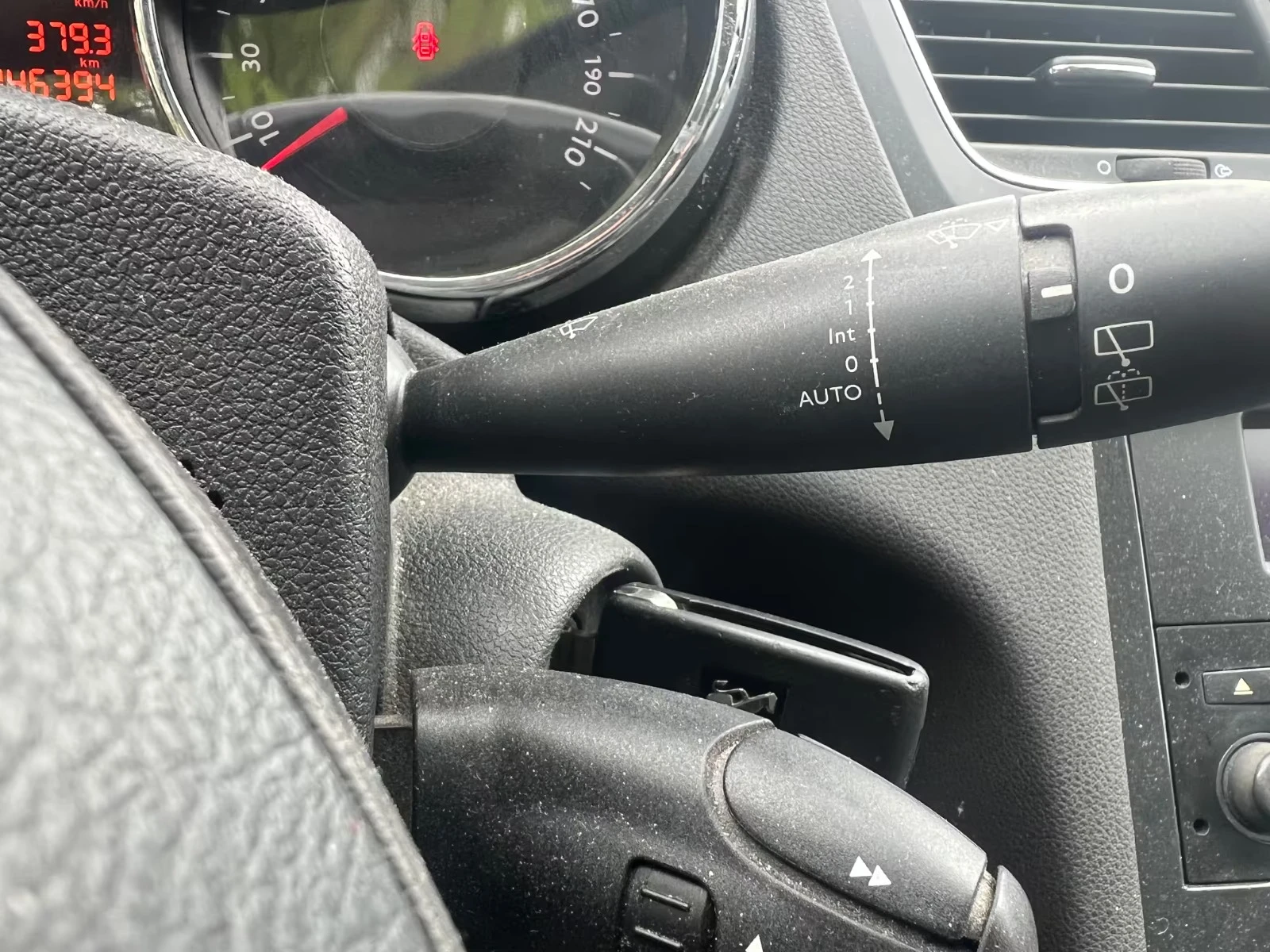 Peugeot 5008 HDI, снимка 9 - Автомобили и джипове - 54967696