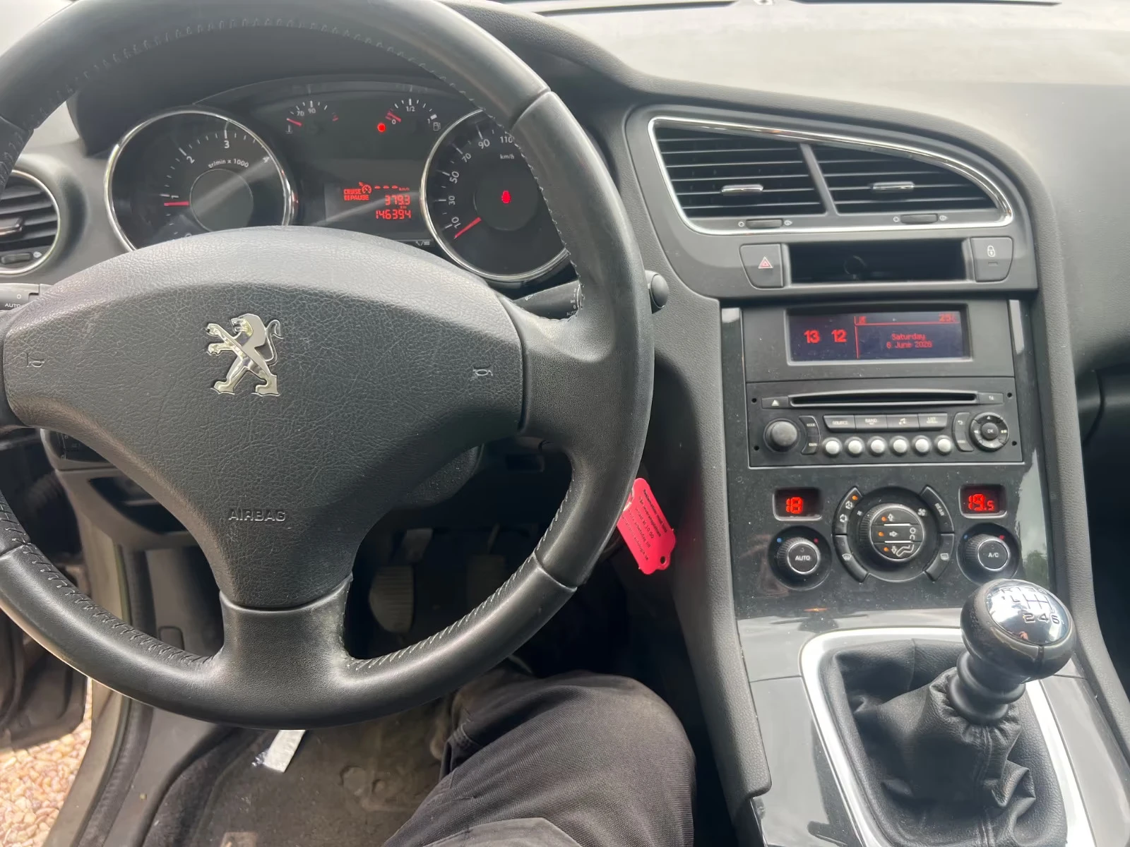 Peugeot 5008 HDI, снимка 6 - Автомобили и джипове - 54967696