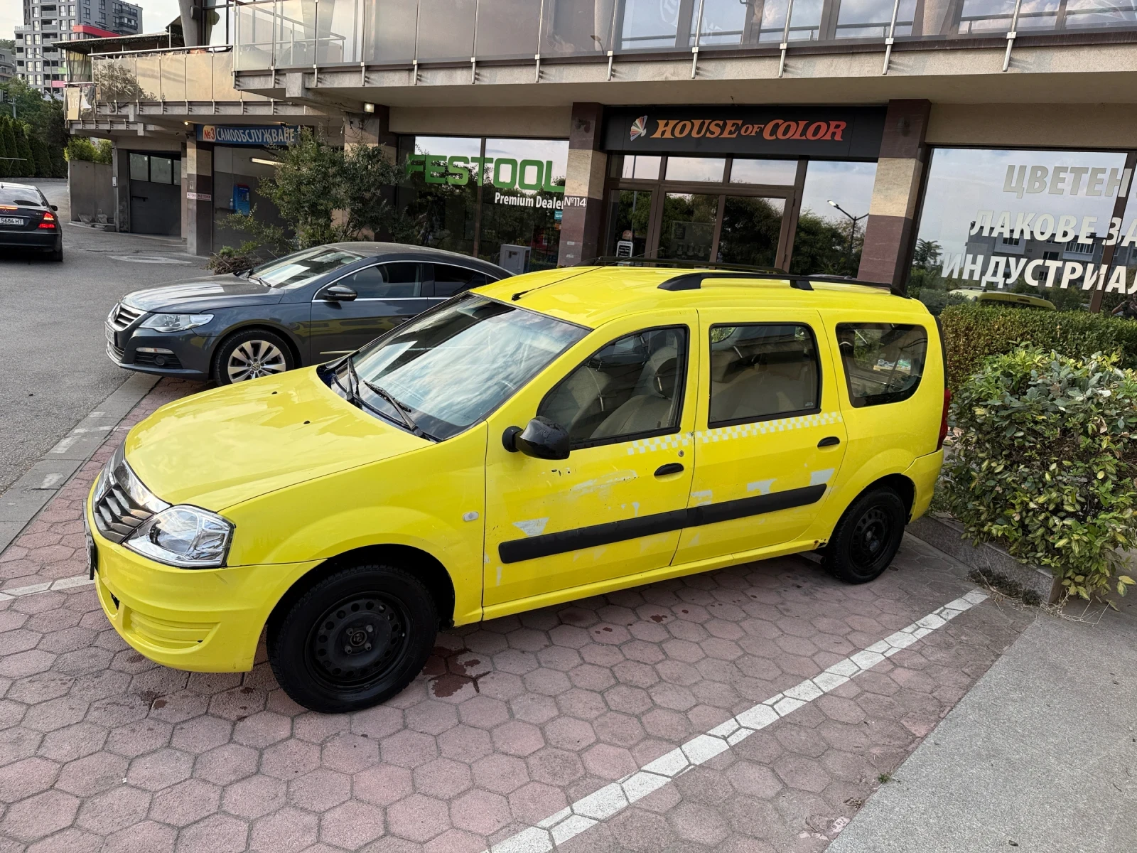 Dacia Logan, снимка 3 - Автомобили и джипове - 55506607