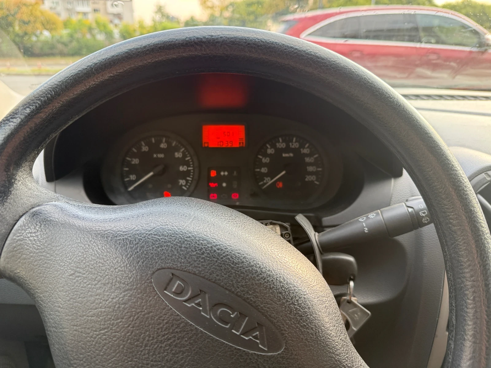 Dacia Logan, снимка 9 - Автомобили и джипове - 55506607