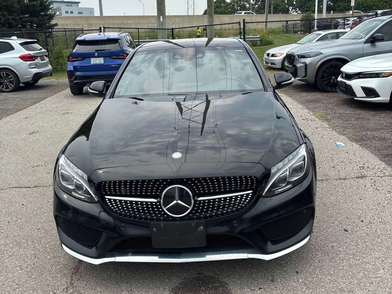 Mercedes-Benz C 400 4MATIC | CARFAX | ПАНОРАМА | ДИСТРОНИК, снимка 2 - Автомобили и джипове - 55437659