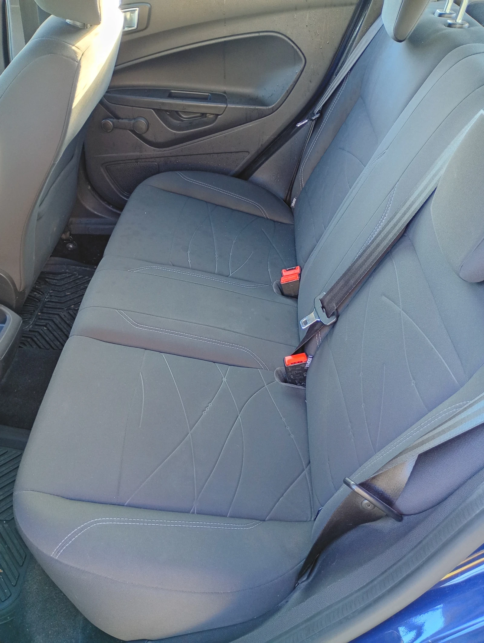 Ford Fiesta 1.6 TDCI, снимка 5 - Автомобили и джипове - 55714947