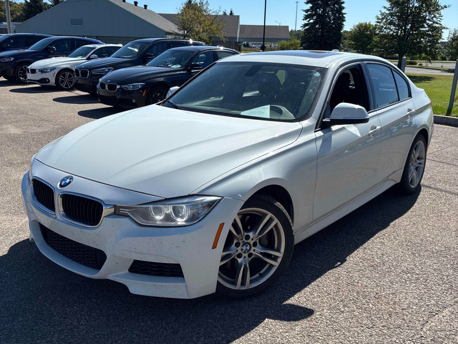 BMW 335 / ОТ ПРЕДСТАВИТЕЛСТВО НА БМВ / АВТОКРЕДИТ
